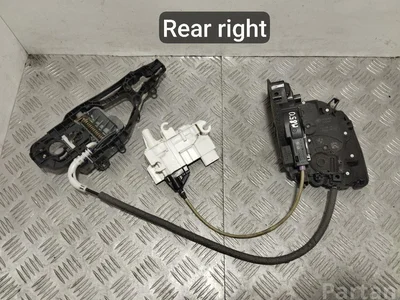 BMW 2581898, 7325298, 7368452 7 (G11, G12) 2016 Serrure de porte Right Rear - Image 1