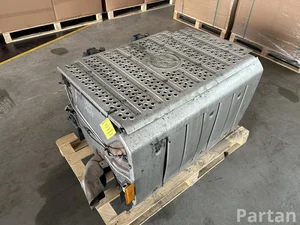 Mercedes-Benz Trucks A0094905812 ACTROS MP4 / MP5 2018 Каталитический нейтрализатор