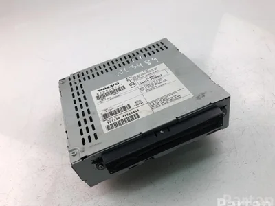 Volvo 8696051-1 / 86960511 V50 (MW) 2010 Changeur de CD - Image 1