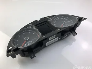 Volkswagen 3C8920870B PASSAT CC (357) 2010 Tableau de bord