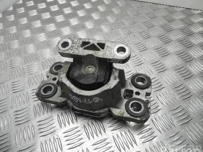 Land Rover EJ32-7M121-AC / EJ327M121AC RANGE ROVER EVOQUE (L538) 2012 Support - Image 1