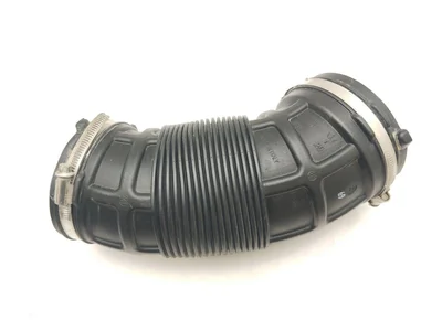 Maserati 670156522 MC 20 Cielo 2023 Prise d'air / Conduit d'air d'admission - Image 1