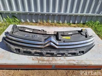 Citroën 9812063477 C3 III (SX) 2019 Pешетка