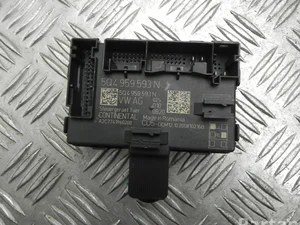 Škoda 5Q0 959 593 N / 5Q0959593N SUPERB III Estate (3V5) 2018 Unité de commande pour porte Right Rear Left Rear Left Front Right Front