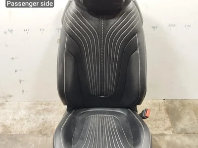 Aston Martin DB11 (AM5) 2019 Siège passager - Image 1