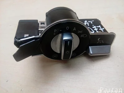 Mercedes-Benz A 221 545 31 04 / A2215453104 S-CLASS Coupe (C216) 2007 Interrupteur de lumière - Image 1