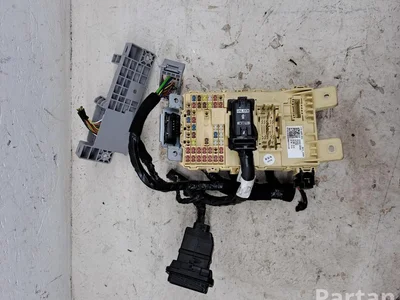 Hyundai 919D5Q0010 91953Q0350 91130Q0770D770 / 919D5Q001091953Q035091130Q0770D770 i20 III (BC3, BI3) 2022 Boîte à fusibles - Image 1