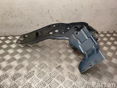 Dacia 625224960R, 625182907R BIGSTER 2025 Bracket for wing Right - Image 1