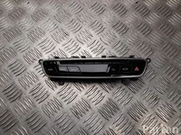 Mercedes-Benz A 447 905 37 00 / A4479053700 V-CLASS, Metris,  (W447) 2018 Radio CD