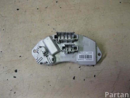 BMW T1015486A 1 (E81) 2007 Resistor