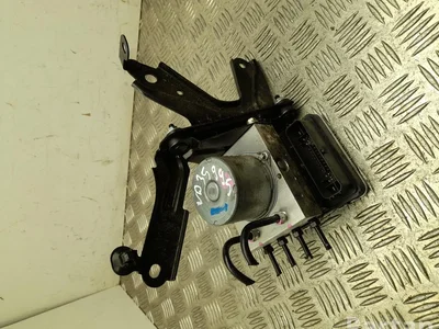 Toyota 44540-0DA01 / 445400DA01 Yaris Cross XP210 2024 Unité de commande hydraulique ABS - Image 1