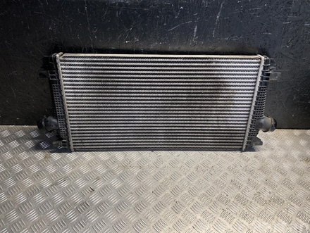 OPEL 13267647 ASTRA J Saloon 2013 Intercooler