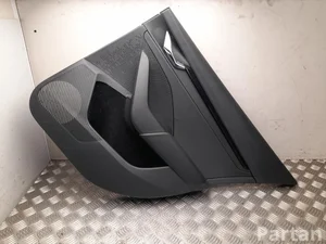 Škoda 5E7 867 024 B, 5E7 867 212 / 5E7867024B, 5E7867212 Octavia Mk4 Combi 2023 Durų panelė dešinė galinis