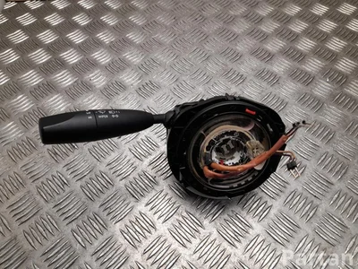 Dodge LK12006236 CHALLENGER kupė 2019 Vairo kolonėles svirčių/jungiklių blokas - Paveiksliukas 1