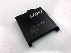 Toyota 89221-02830 / 8922102830 COROLLA kombi (_E12_) 2005 Skrzynka bezpieczników