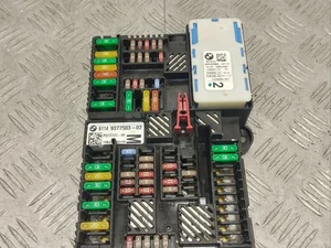 BMW 6802460 7 (G11, G12) 2016 Boîte à fusibles