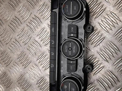 Volkswagen 5G0907044CT T-Roc (A11/AC7) 2018 Contrôle automatique de la climatisation - Image 1