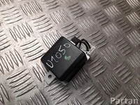 Mazda KFR8 66 T30 / KFR866T30 CX-5 (KF) 2025 Amplificateur d'antenne