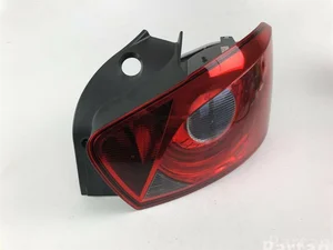 Seat 6J4945096K IBIZA IV (6J5, 6P1) 2013 Feu arrière