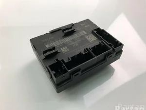 Volkswagen 5Q0959393E TOURAN (5T1) 2016 Valdymo blokai