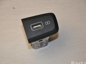 Hyundai 96125N9000 Tucson (NX4) 2021 Interface multimédia avec unité de contrôle