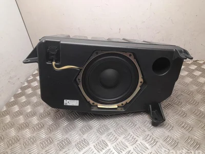 Tesla 1050085-00-E / 105008500E MODEL X 2019 Caisson de basse - Image 1