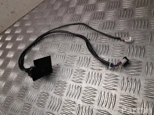 Mercedes-Benz A 254 820 80 00 / A2548208000 GLC X254 2024 Yстройство ввода USB