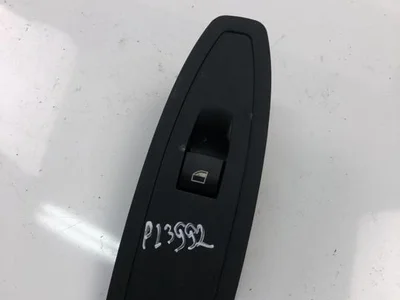 BMW 920810702 1 (F20) 2014 Bouton de lève-vitre - Image 1