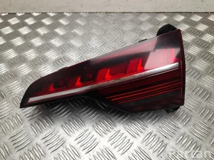 Audi 8W9 945 094 AA / 8W9945094AA A4 Avant (8W5, B9) 2021 Lampy tylne z prawej