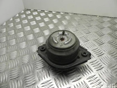 Mercedes-Benz A 251 240 31 17 / A2512403117 M-CLASS (W164) 2008 Support moteur - Image 1