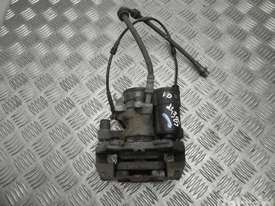 BMW 6880380 X1 (F48) 2017 Stabdžių apkaba kairysis galinis - Nuotrauka 1