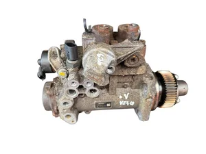 Gebrauchtes Original Mercedes-Benz Trucks A4710900850 ACTROS MP4 / MP5 2016 Kraftstoffpumpe