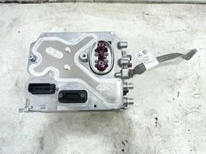 Mercedes-Benz A0009006441, A0009013023, A0009022489 EQE SUV (X294) 2024 Onduleur avec convertisseur