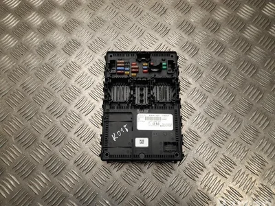 Ford LU5T-15604-BJD / LU5T15604BJD Puma 2020 Unité de commande de carrosserie BCM FEM SAM BSI - Image 1