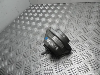 BMW 6776668 5 (E60) 2008 Variklio tvirtinimas - Nuotrauka 1