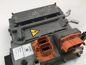 Volvo 31673500 S90 II 2018 Onduleur avec convertisseur