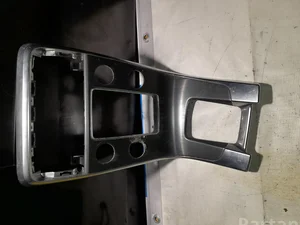 Volvo 8632432 V60 2013 Center console