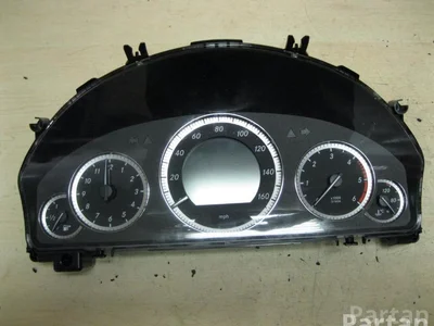 Mercedes-Benz A 212 540 89 47 / A2125408947 E-CLASS (W212) 2014 Tableau de bord - Image 1