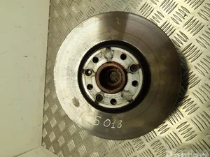 Peugeot G0749028870, 9825606680 3008 SUV 2018 Logement de roulement de roue