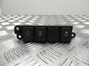 Nissan 681RV-BV80A / 681RVBV80A JUKE (F15) 2016 Commutateur multiple