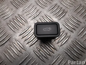 Polestar 6600001039WA2, 559004 4 2025 Bouton du coffre à bagages