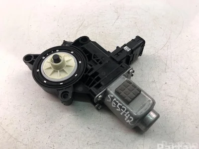 Kia 82460-G5010 / 82460G5010 NIRO 2020 Window lifter motor - Image 1