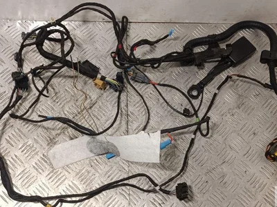 Porsche 97080318301, 97052172100, 97062267300, 97062267700 PANAMERA (970) 2010 Zapięcie pasów bezpieczeństwa z przodu z lewej - Zdjęcie 1