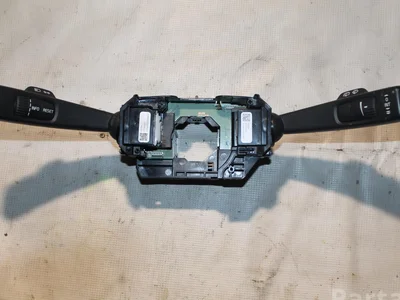 Volvo 31334643 V60 2012 Levier /interrupteur de lumière courte longue - Image 1