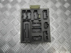 Ford 98AG 14A073 CH / 98AG14A073CH FOCUS Turnier (DNW) 2000 Boîte à fusibles