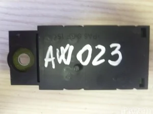 Mercedes-Benz A 221 820 18 89 / A2218201889 S-CLASS (W221) 2007 Amplificateur d'antenne