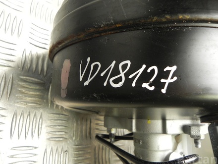 MASERATI 670036704 LEVANTE Closed Off-Road Vehicle 2019 Brake Master Cylinder