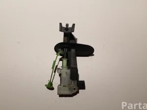 Volvo 861131-36 / 86113136 XC60 2011 Bako dangtelio užraktas