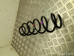 Lexus LBX 2025 Пружина сзади