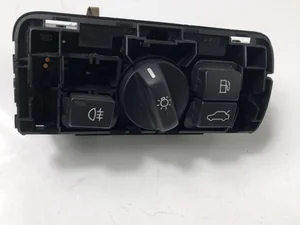 Volvo 30739448 V60 2013 Light switch